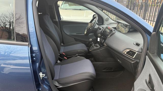 LANCIA Ypsilon usata, con Touch screen