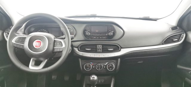 FIAT Tipo usata, con Controllo automatico clima