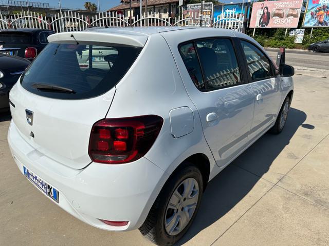 DACIA Sandero usata, con Autoradio