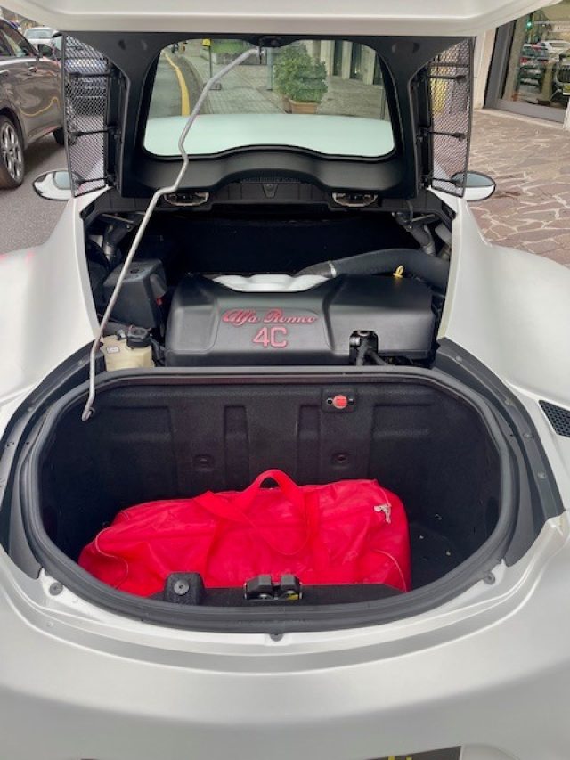 ALFA ROMEO 4C usata, con Autoradio