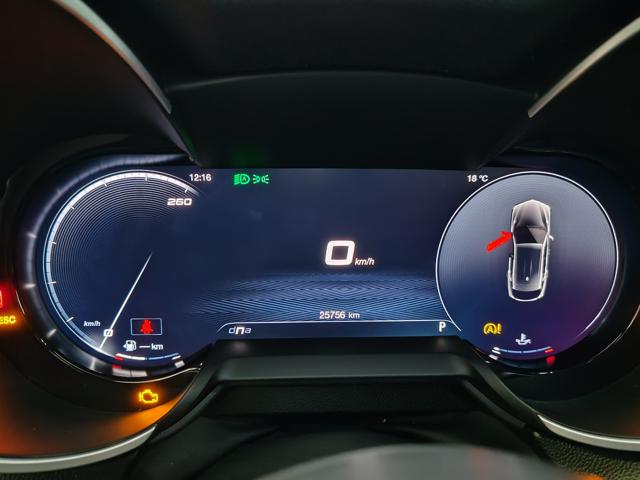 ALFA ROMEO Stelvio usata, con Controllo automatico clima