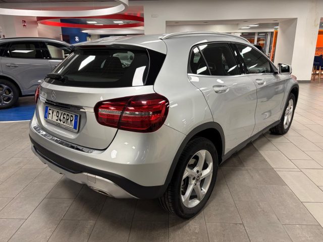 MERCEDES-BENZ GLA 180 usata, con Servosterzo