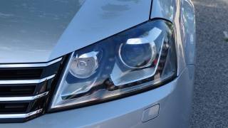VOLKSWAGEN Passat usata, con Sedile posteriore sdoppiato