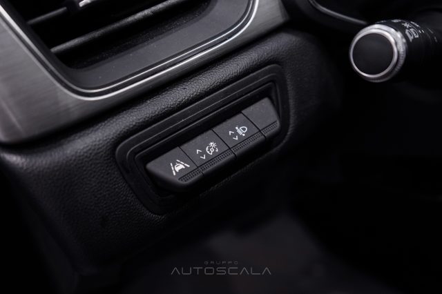 RENAULT Captur usata, con Cruise Control