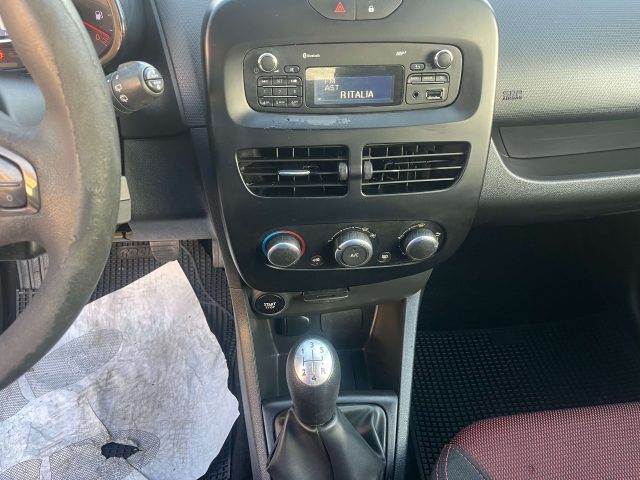 RENAULT Clio usata, con Climatizzatore