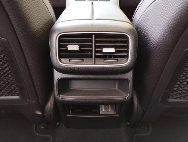 MERCEDES-BENZ GLE 300 usata, con Isofix