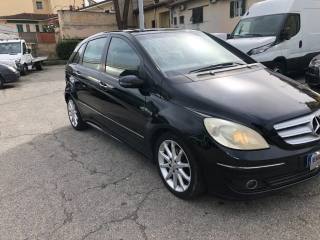 MERCEDES-BENZ B 180 usata, con Airbag
