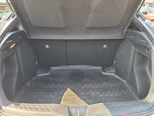 TOYOTA C-HR usata, con Cruise Control