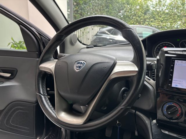 LANCIA Ypsilon usata, con Isofix