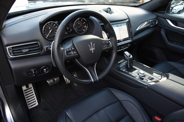 MASERATI Levante usata, con Autoradio