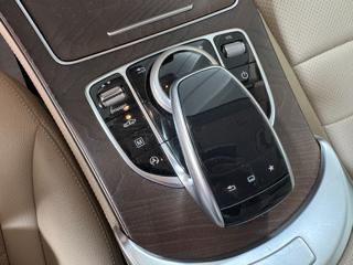MERCEDES-BENZ GLC 250 usata, con Controllo automatico clima