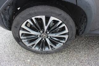 TOYOTA Yaris Cross usata, con Fari LED