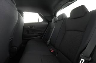 TOYOTA C-HR usata 10