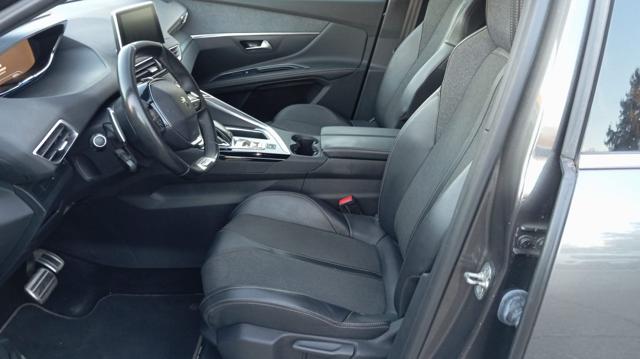 PEUGEOT 5008 usata, con Cerchi in lega