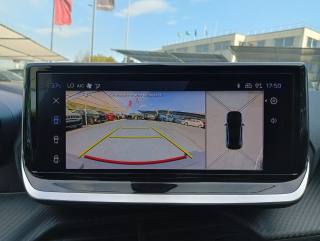 PEUGEOT 2008 usata, con Controllo automatico clima
