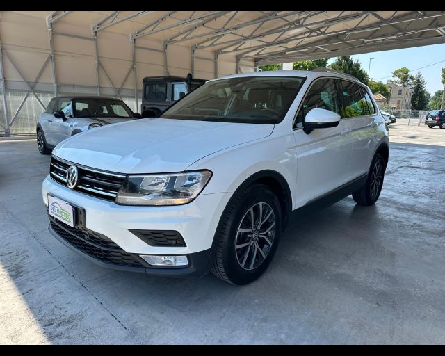 VOLKSWAGEN Tiguan usata, con ABS