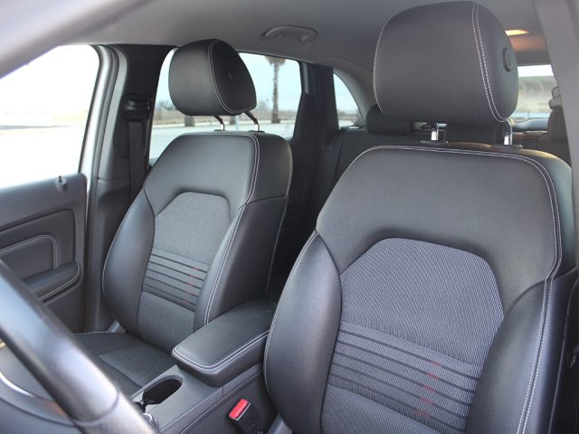 MERCEDES-BENZ B 180 usata, con Climatizzatore