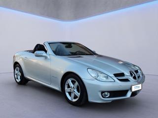 MERCEDES-BENZ SLK 200 usata, con Airbag