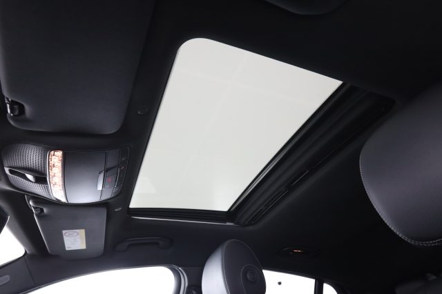 MERCEDES-BENZ GLC 220 usata 15