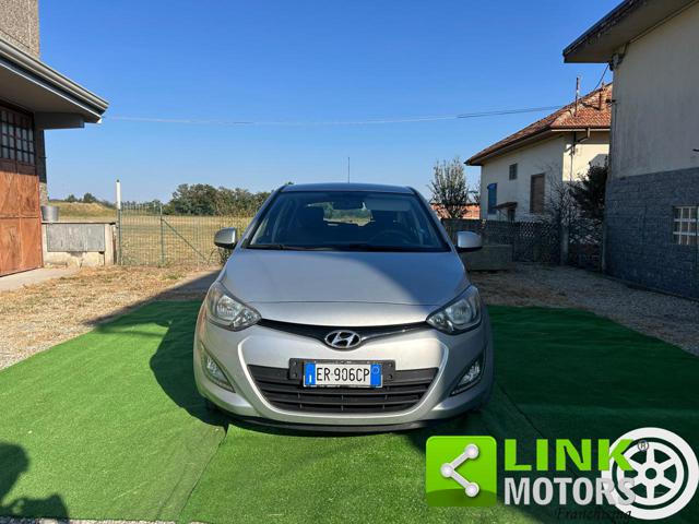 HYUNDAI i20 usata 1