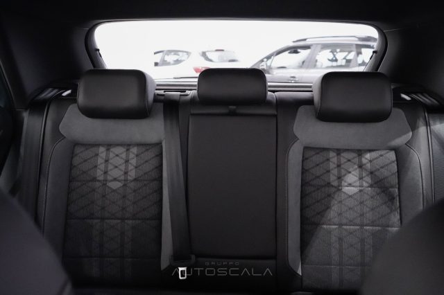 VOLKSWAGEN T-Roc usata, con Sensore di luce