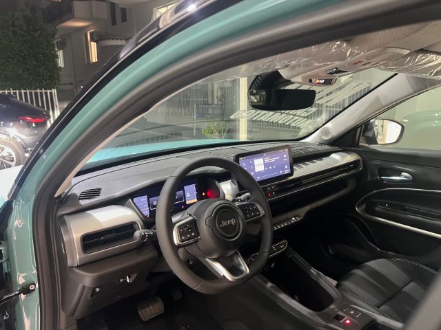 JEEP Avenger usata, con Autoradio digitale