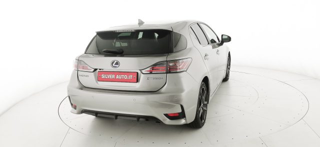 LEXUS CT 200h usata, con Servosterzo