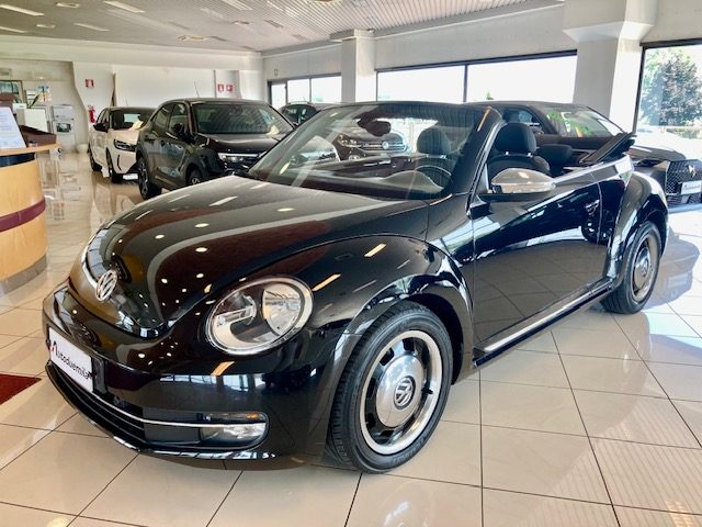 VOLKSWAGEN Maggiolino usata, con ABS