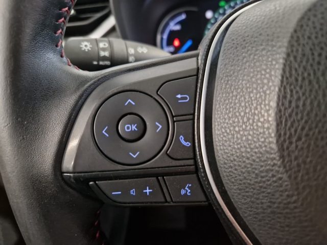 TOYOTA RAV 4 MY23 usata, con USB
