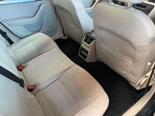 SKODA Octavia usata, con Luci diurne