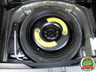 VOLKSWAGEN T-Roc usata, con Isofix