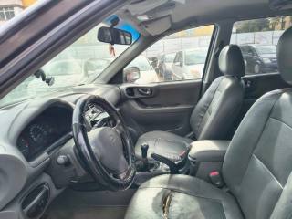 HYUNDAI Santa Fe usata, con Climatizzatore