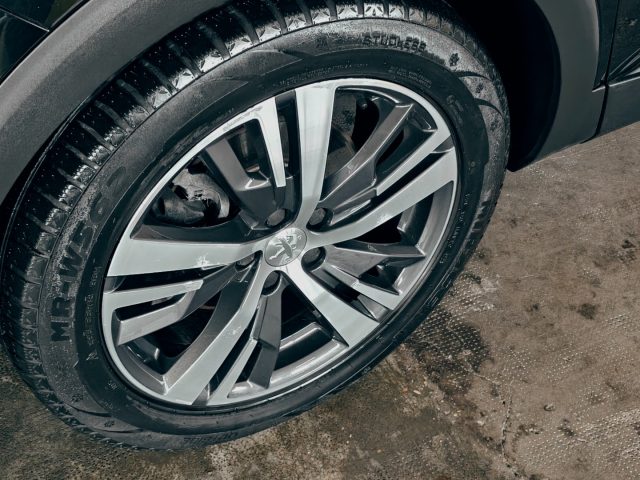 PEUGEOT 5008 usata, con Servosterzo