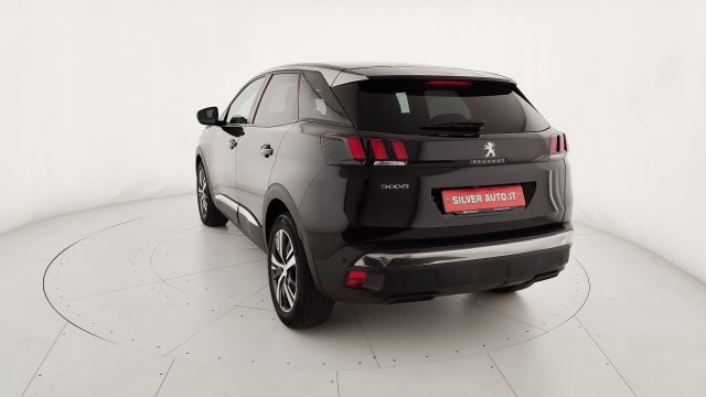 PEUGEOT 3008 usata, con Sistema di navigazione
