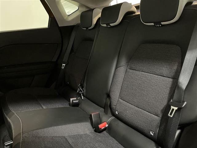 RENAULT Captur usata 11