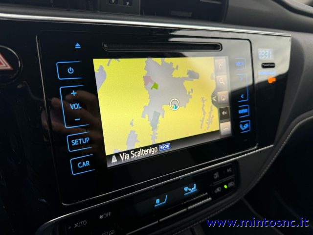 TOYOTA Auris usata, con Controllo automatico clima