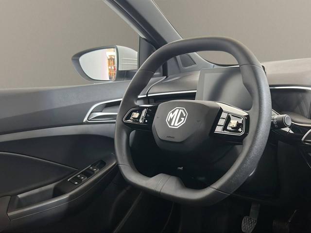 MG MG3 usata, con Luci diurne LED