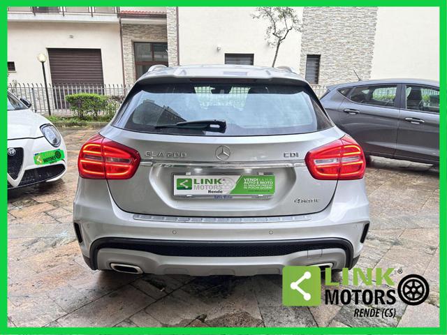 MERCEDES-BENZ GLA 200 usata, con Alzacristalli elettrici