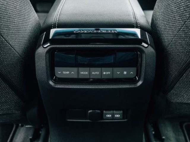 TOYOTA Land Cruiser usata, con Chiusura centralizzata