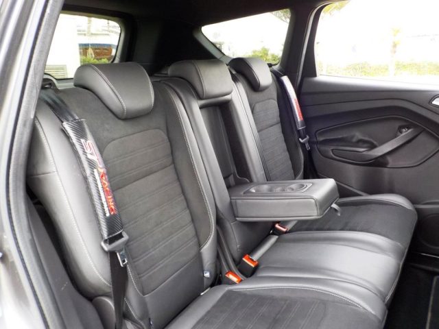 FORD Kuga usata, con Sensori di parcheggio anteriori