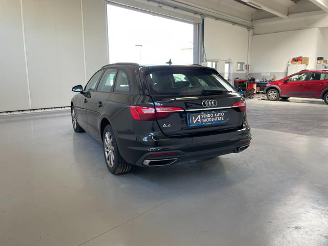 AUDI A4 usata, con Autoradio