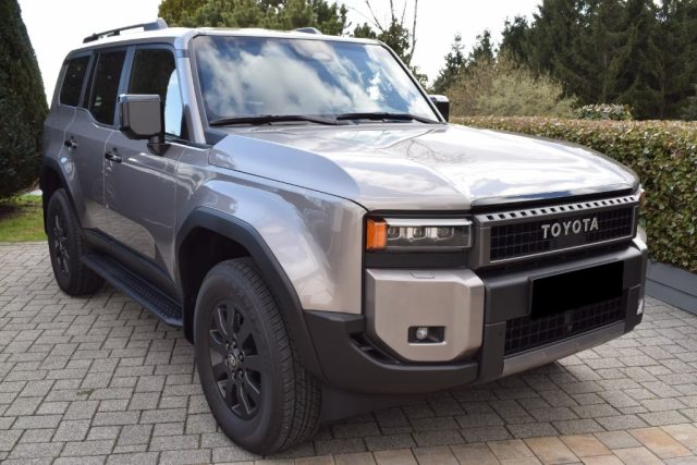 TOYOTA Land Cruiser usata, con Airbag