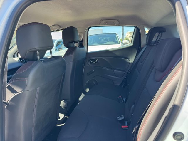 RENAULT Clio usata, con Controllo trazione