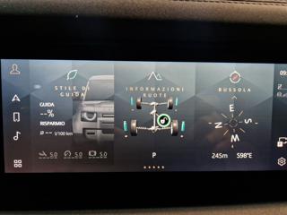 LAND ROVER Defender usata, con Luci diurne LED