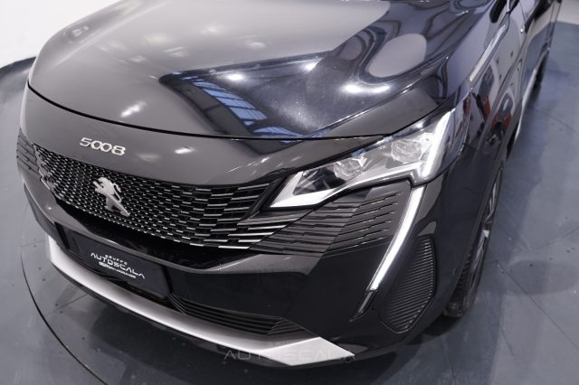 PEUGEOT 5008 usata, con Sensore di luce