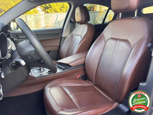 ALFA ROMEO Stelvio usata, con Cronologia tagliandi