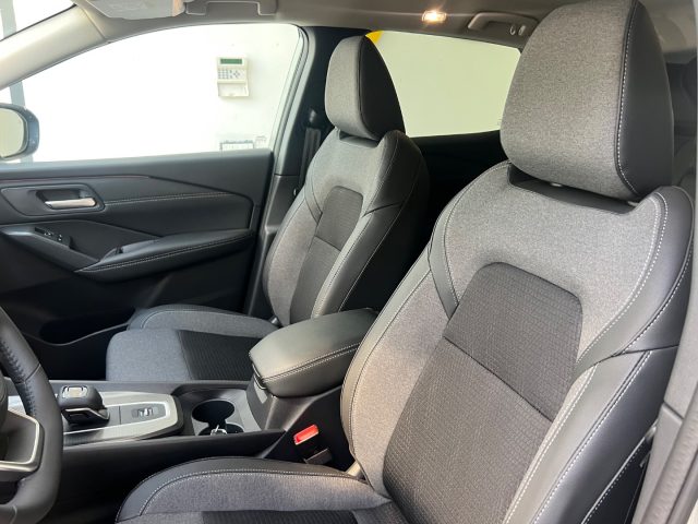 NISSAN Qashqai usata, con Volante multifunzione