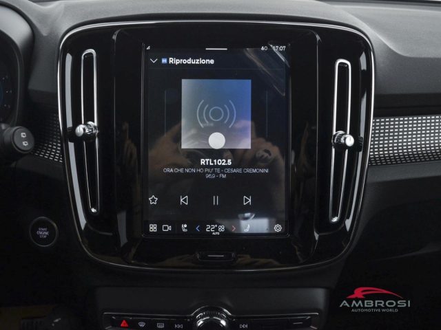 VOLVO XC40 usata 12