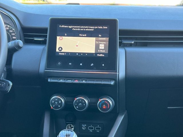 RENAULT Clio usata, con Controllo automatico clima