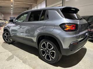 JEEP Avenger usata, con Autoradio